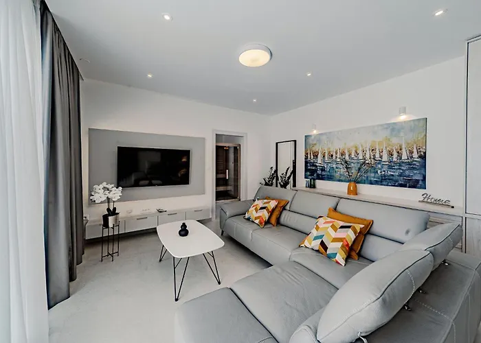 Awesome In With Sauna *