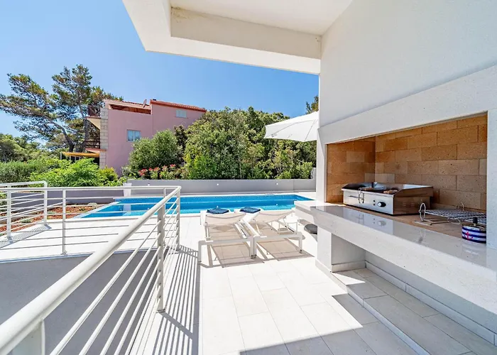 Ferienhaus Awesome In With Sauna Blato (Korcula)